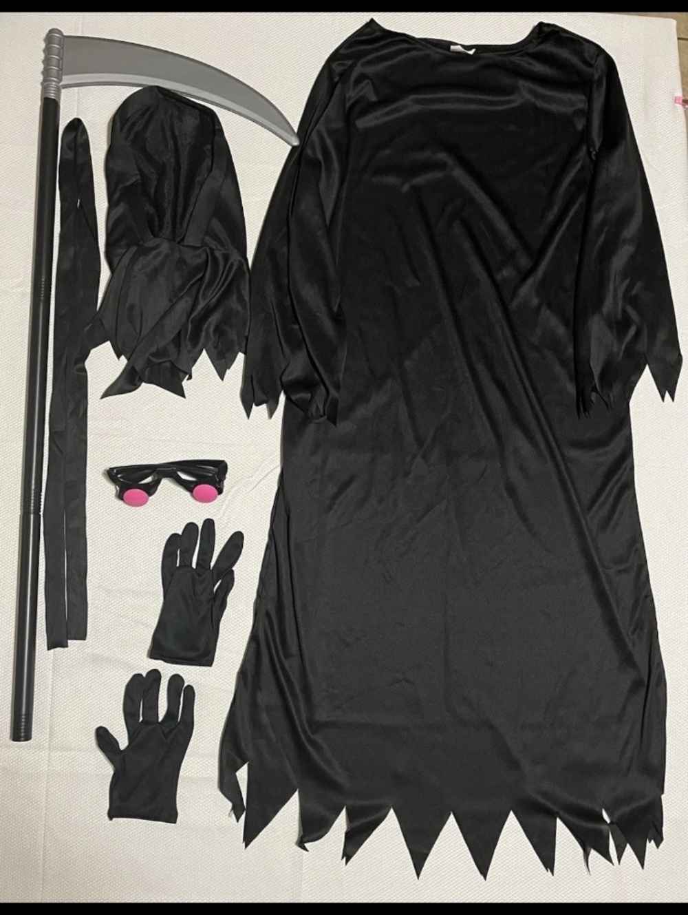 Grim Reaper Black kid Large BB-79 w/Scythe, Hood, Gloves,and Novelty